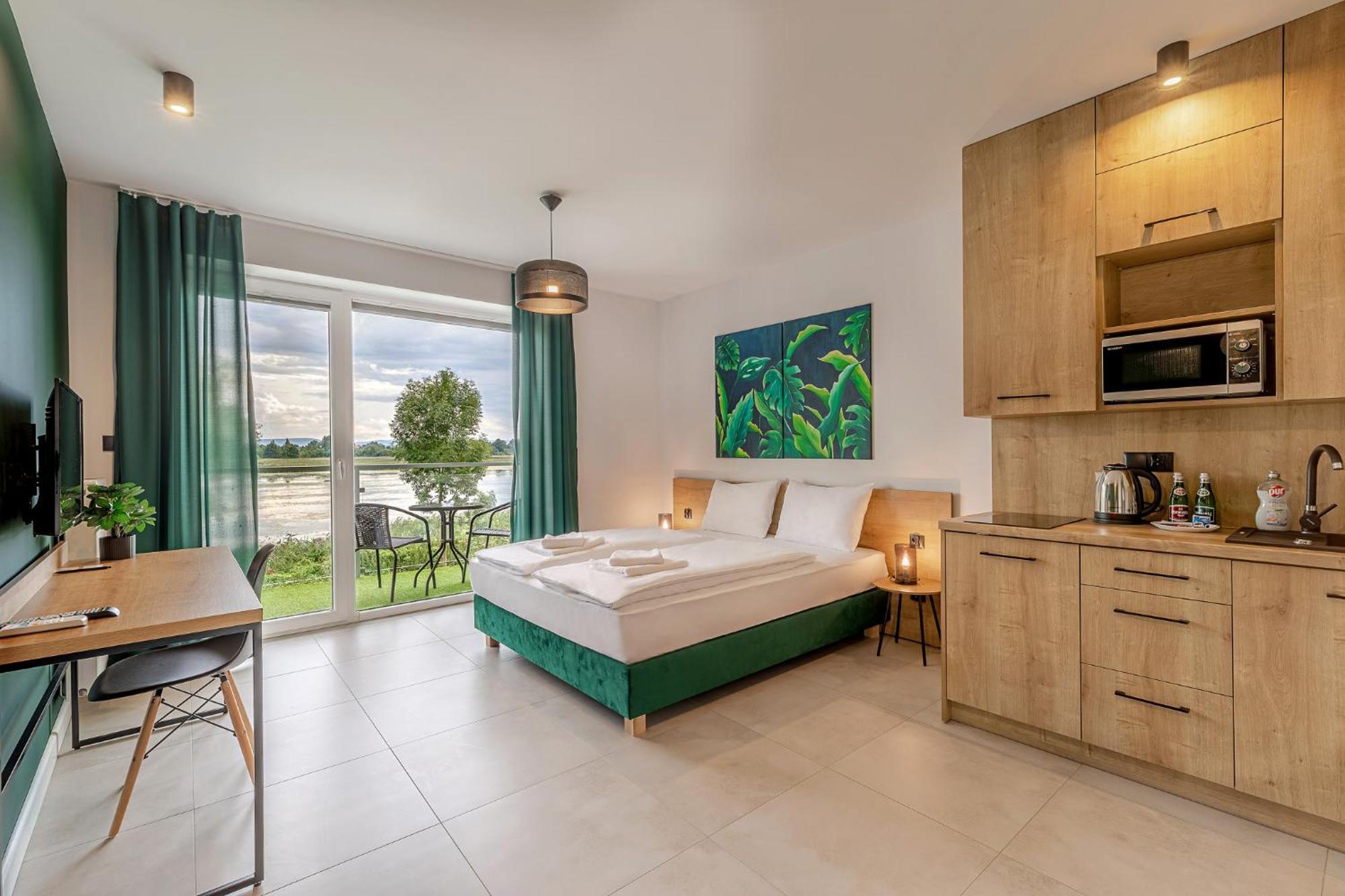 Tramonto Przeciszow Apartment *